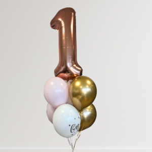 Bukiet na roczek – złoty róż z koroną